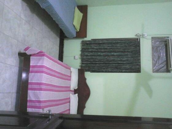 Suriyan Rest - Photo2