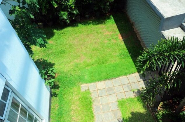 White Cottage Colombo - Photo2