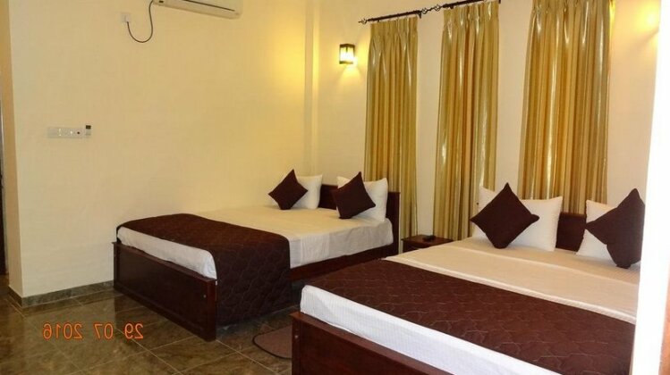 Sannasa Hotel - Photo5