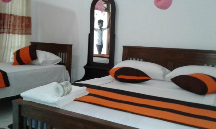 The Ritz Tourist Home - Photo5