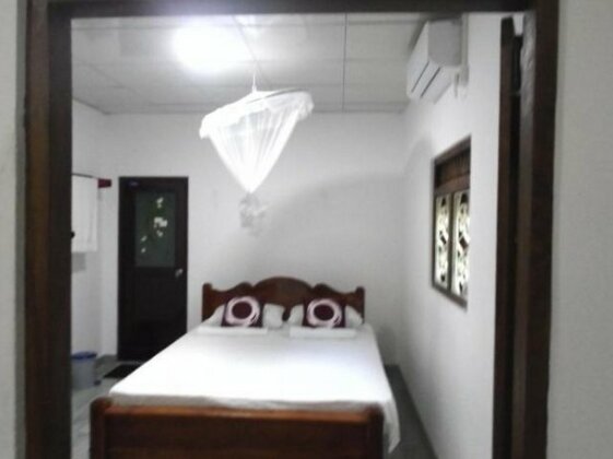 Tourist Holiday Inn - Photo5