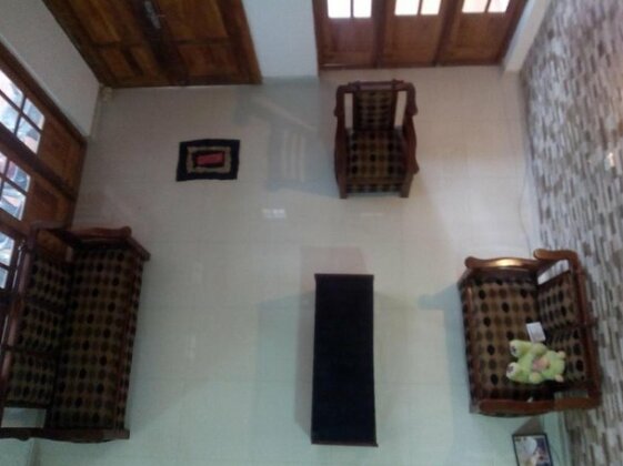 Abinu s Place - Photo4