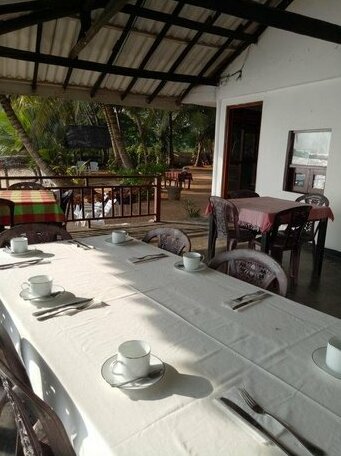 Coconut Palm Guesthouse - Photo5