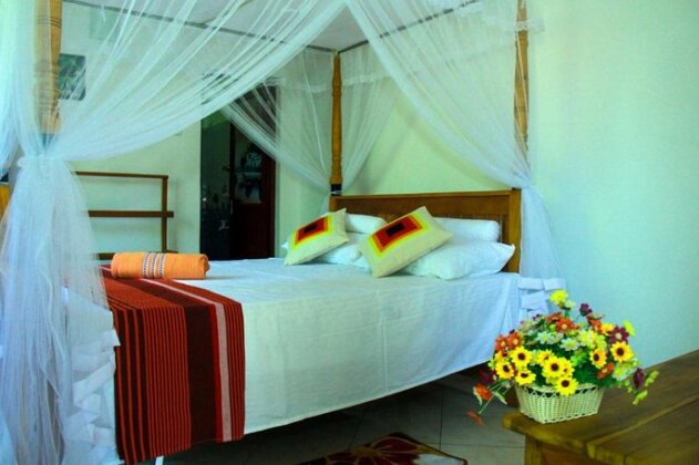 Thusitha s nest - Photo2