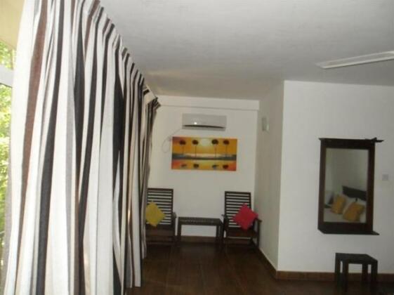 River Edge Bungalow - Photo2