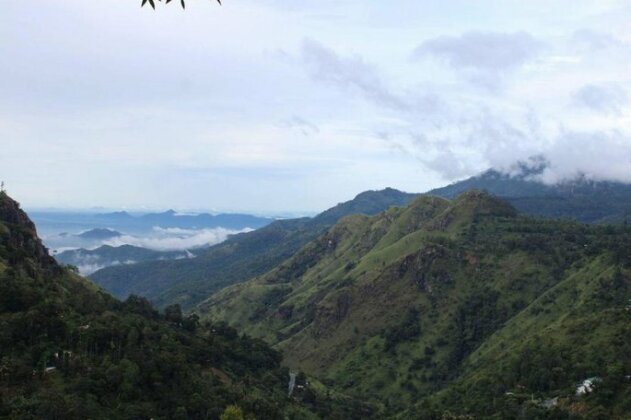 Amado Homestay Ella - Photo2