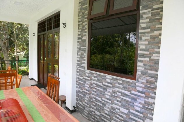 Dimuthu Home Stay - Photo2
