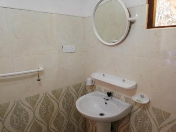 Home Rest Inn - Photo4