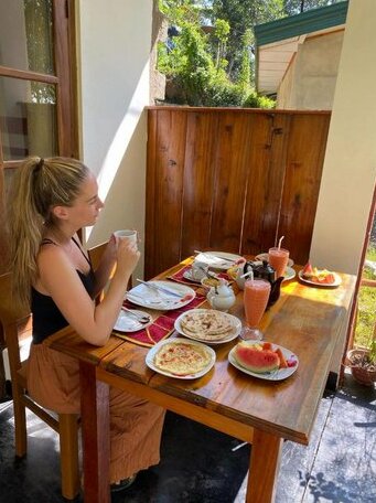 Mango Shadow Inn Ella - Photo4