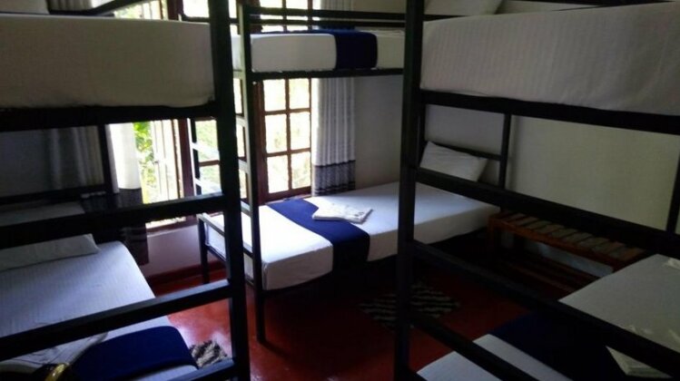 Remo's Restaurant & Hostel - Photo2