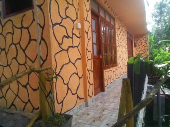 Zafiro Home Stay - Photo2