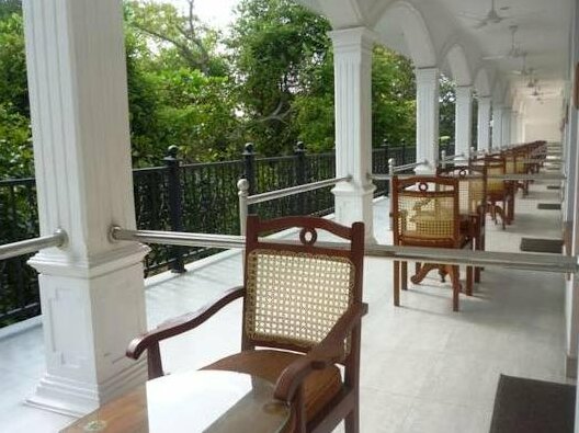 Centauria City Hotel - Photo3