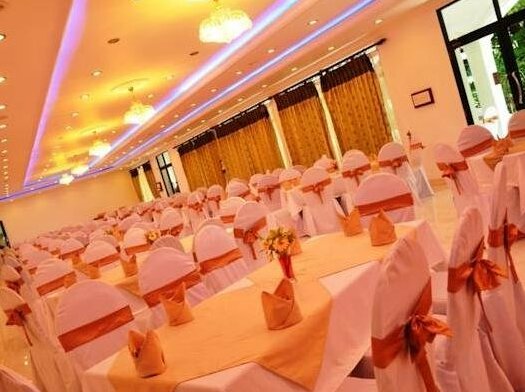 Centauria City Hotel - Photo4