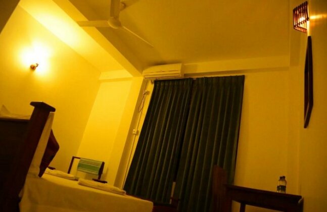 Vishmee Holiday Inn - Photo4