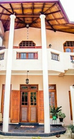 4ty Two Home Stay Galle