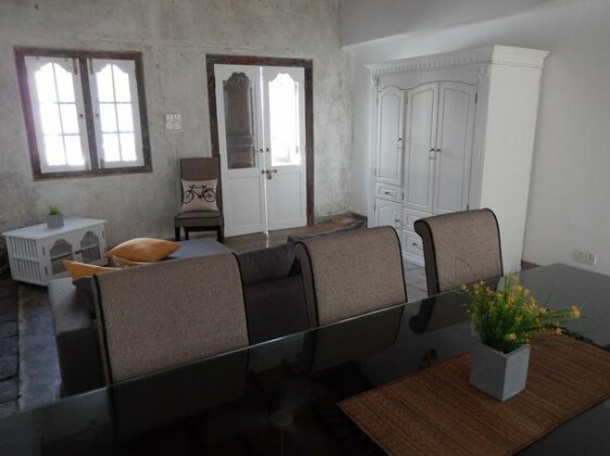 Casa De Kalu @ Church St - Photo3
