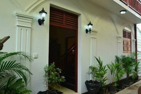 Fort Thari Inn - Photo2