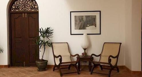 Mango House - Photo2