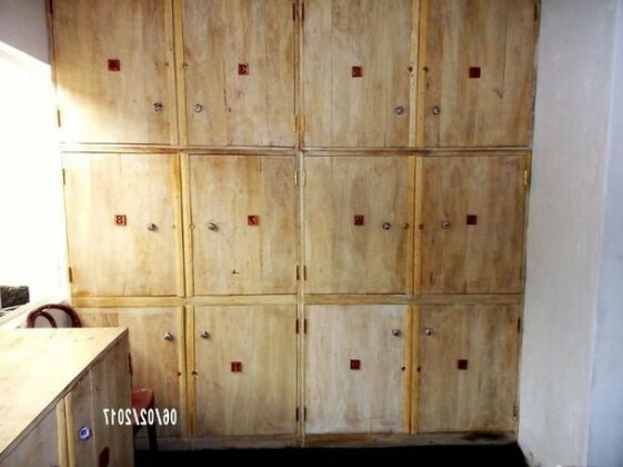 Pilgrims Hostel - Photo4