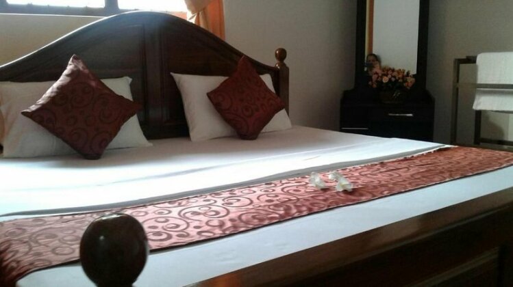 Wink Villa Galle - Photo4