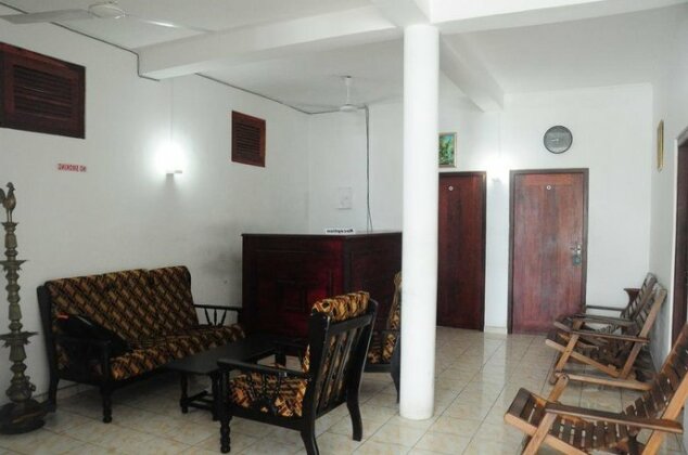 Beach View Hotel Habaraduwa - Photo2