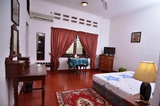 Ronan Residency - Photo3