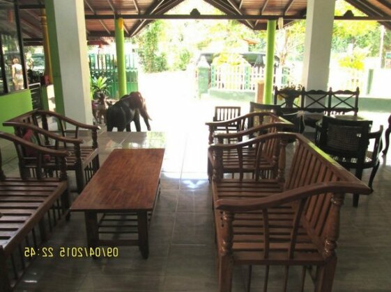 Rukmali Hotel - Photo2