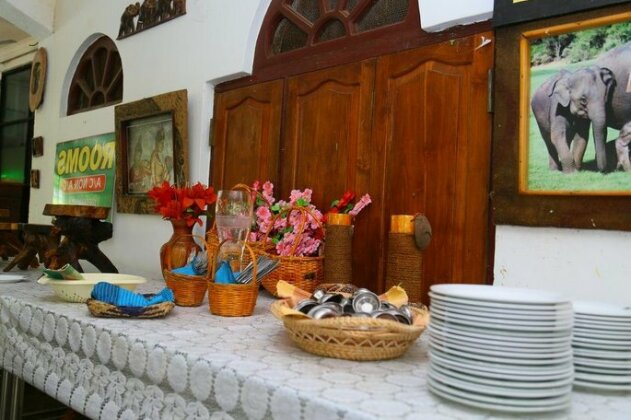 Rukmali Hotel - Photo4