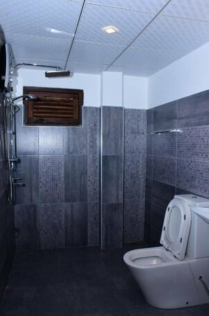 Silanway Holiday Inn - Photo3