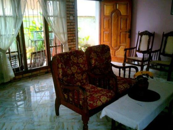Anoma Inn - Photo2