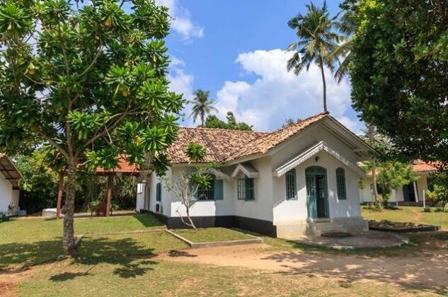 Cafe Ceylon Hikkaduwa - Photo3