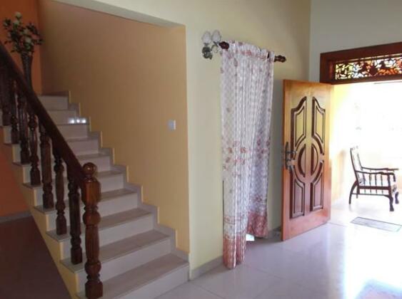 Hasaranga Holiday House - Photo2