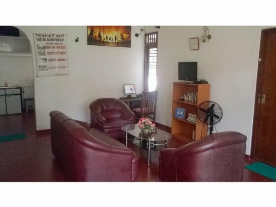 Hikka Train Hostel@ Surf Beach - Photo4