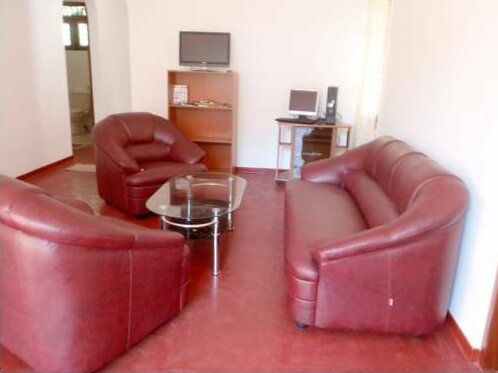 Hikka Train Hostel@ Surf Beach - Photo5