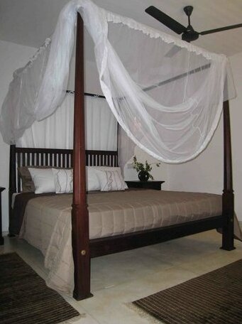 Lake View Villa Hikkaduwa - Photo5