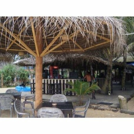 Long Beach Guest House - Photo3