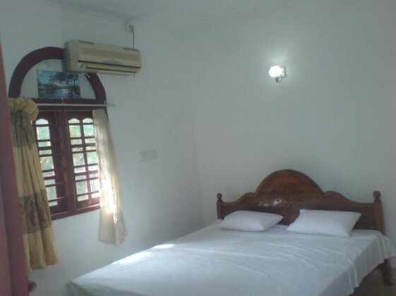 Ravina Home - Hikkaduwa - Photo3
