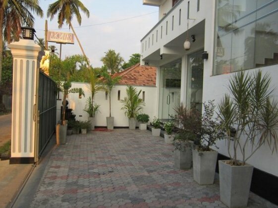 Photo 3