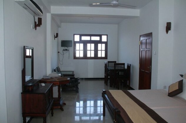 Ravindra Hotel and Restaurant - Photo3