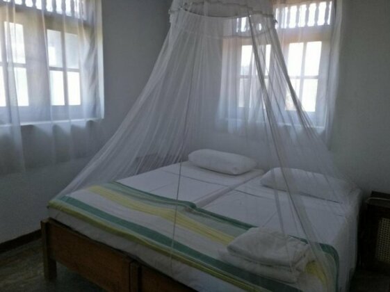 Sunbeach Hotel - Photo3
