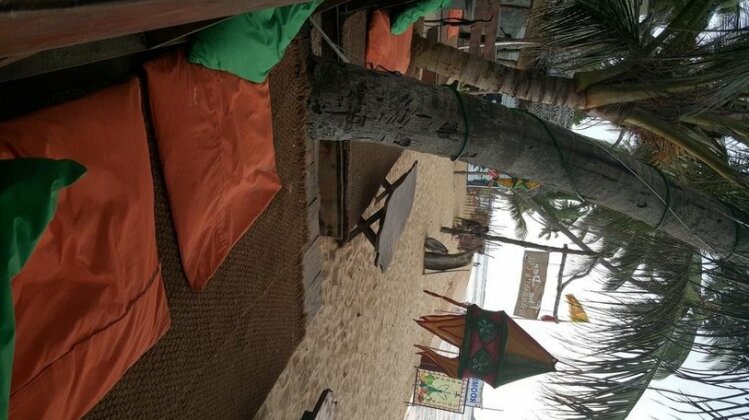 The Den Guest House - Photo2