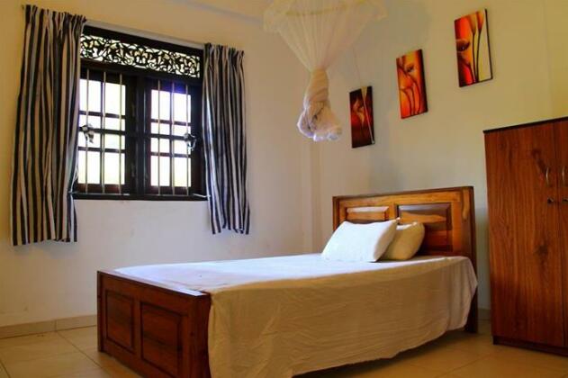 Villa 77 Hikkaduwa - Photo3