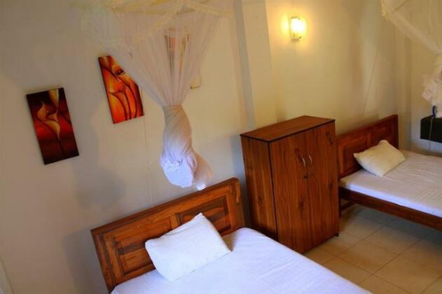 Villa 77 Hikkaduwa - Photo4