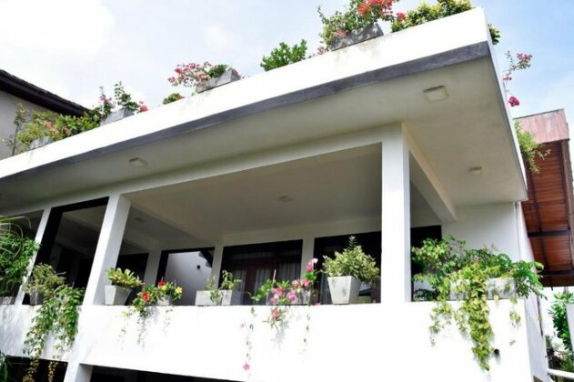 Villa A & A Hikkaduwa - Photo4