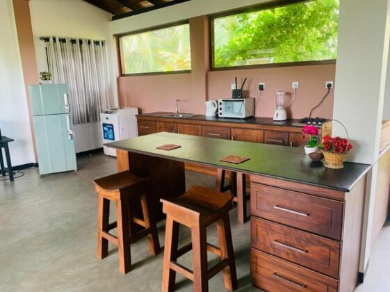 Villa A & A Hikkaduwa - Photo5