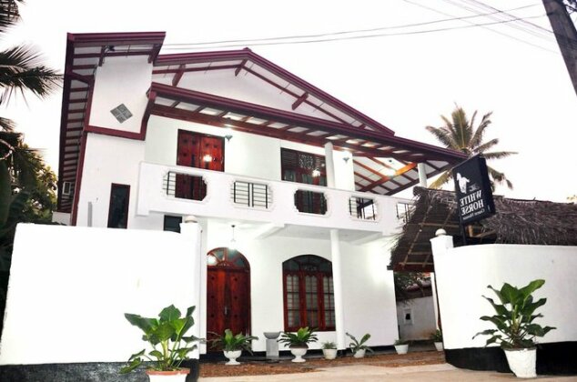 White Horse Hikkaduwa - Photo2