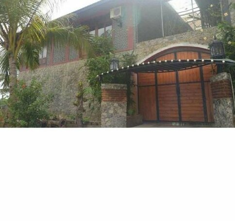 Dr Mikes Family Ranch - Photo3