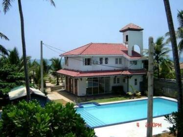 Induruwa Beach Villa
