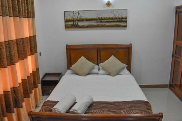 Engel Villa - Photo3