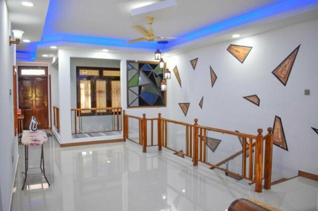 Engel Villa - Photo4